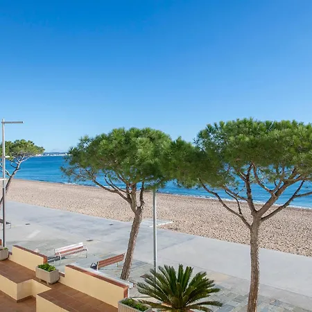 Frontal Al Mar, 3 Y Terraza Con Vistas Unicas